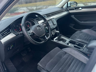 Volkswagen Passat foto 8