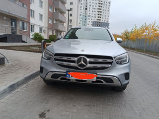 Mercedes GLC foto 1