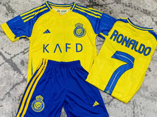 Costum fotbal copii Ronaldo foto 2