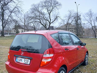 Mercedes A-Class foto 4