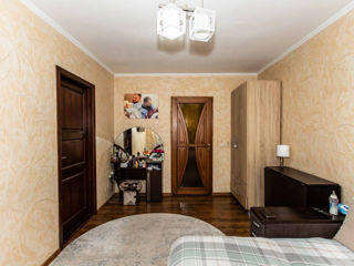 Apartament cu 2 camere, 45 m², Râșcani, Chișinău foto 2