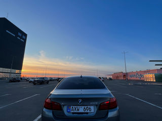 BMW 5 Series foto 6