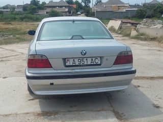 BMW 7 Series foto 7