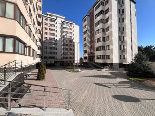 Apartament cu 3 camere, 94 m², Botanica, Chișinău