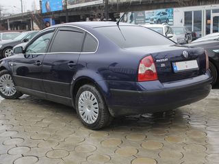 Volkswagen Passat foto 7