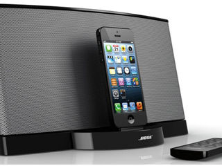 Bose Sound Dock III — док-станция для iPhone 5/5s/6/6s/7/7s/iPod