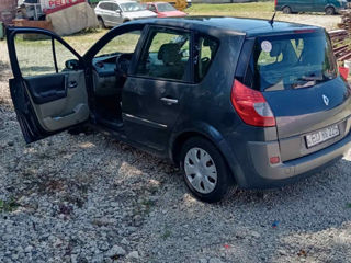 Renault Scenic foto 10