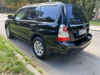 Subaru Forester foto 1