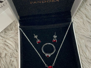 Elevated Heart Red Set Pandora