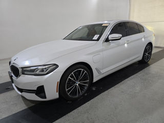 BMW 5 Series foto 1