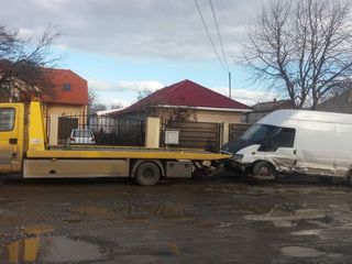 Sevicii de tractări auto pe platformă în Moldova și Europa. foto 2
