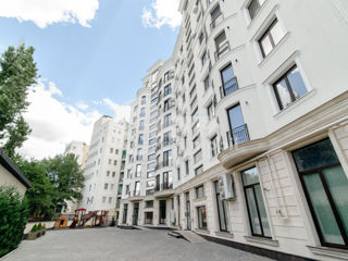Apartament cu 4 camere, 179 m², Centru, Chișinău foto 6