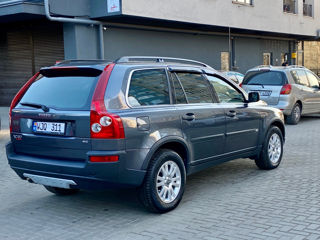 Volvo XC90 foto 4