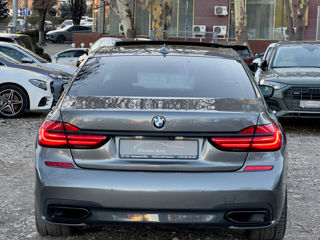 BMW 7 Series foto 5