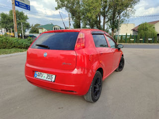 Fiat Grande Punto foto 6