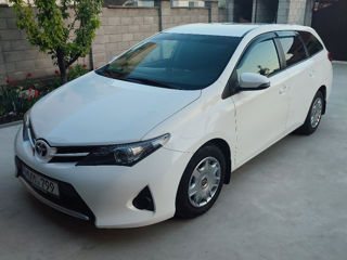 Toyota Auris foto 2