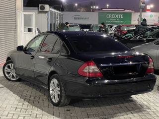 Mercedes E-Class foto 4