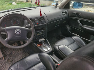 Volkswagen Jetta foto 4