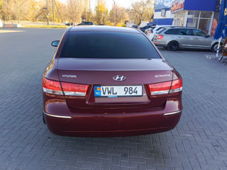 Hyundai Sonata foto 3