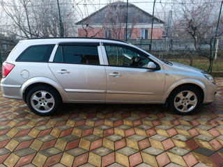 Opel Astra foto 8