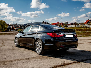 Hyundai Sonata foto 2