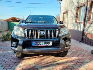 Toyota Land Cruiser Prado фото 2