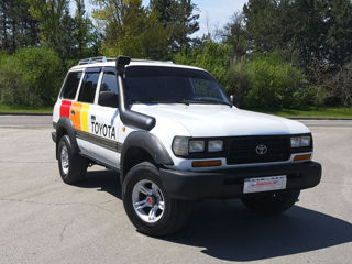 Toyota Land Cruiser foto 7