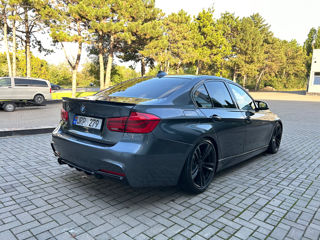 BMW 3 Series foto 3