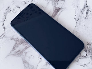 Продается Apple Iphone 11 в идеальном состоянии foto 2