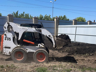 Вывоз мусора,evacuarea gunoiului,bobcat,kamaz,excavator foto 2