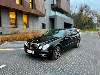 Mercedes E-Class foto 4