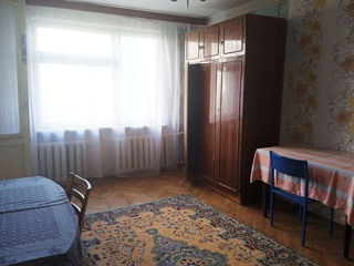 Apartament cu 2 camere, 55 m², Botanica, Chișinău foto 1