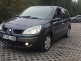 Renault Grand Scenic foto 6