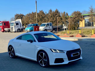 Audi TT foto 2