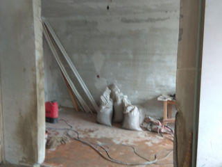 Резка демонтаж бетона стен перегородок перепланировка квартир домов алмазное сверления бетоновырубка foto 1