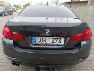 BMW 5 Series foto 6