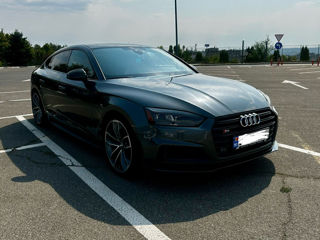 Audi S5 foto 1