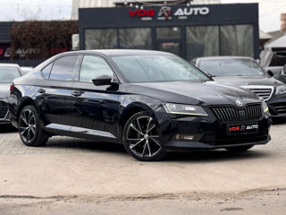 Skoda Superb foto 4