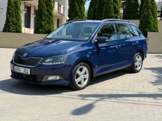Skoda Fabia фото 6