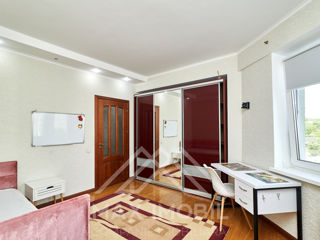 Apartament cu 3 camere, 85 m², Poșta Veche, Chișinău foto 8
