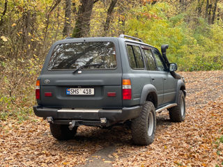 Toyota Land Cruiser foto 3