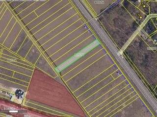 1 ari la traseu, 15 metri iesire spre traseu, 143 m în adîncime, acces de pe 2 drumuri, cu gaz, apă  foto 4