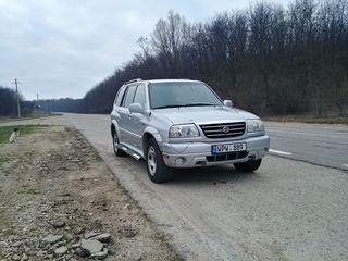 Suzuki Grand Vitara foto 4