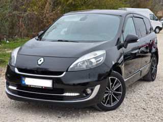 Renault Grand Scenic foto 3