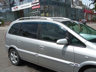 Opel Zafira foto 6