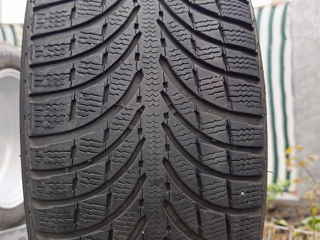 Шины R-17 235/65 Michelin 2016 год