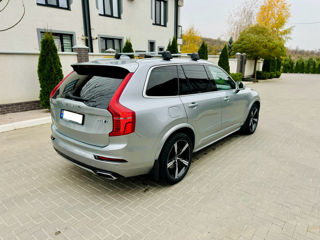 Volvo XC90 foto 2