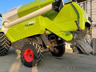 Комбайн Claas Tucano 340 foto 6