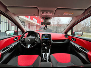 Renault Clio foto 2