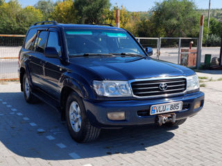 Toyota Land Cruiser foto 2